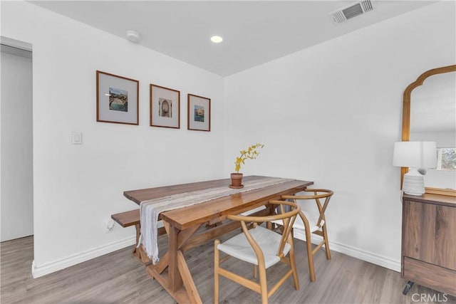 74417 Maricopa Dr Unit 29, Palms, CA 92277 - dining space featuring light wood-style floors and recessed lighting