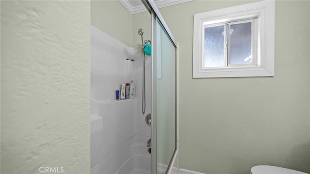 3856 Baldwin Park Blvd Unit B, Baldwin Park, CA 91706 - bathroom with ornamental molding and a textured wall