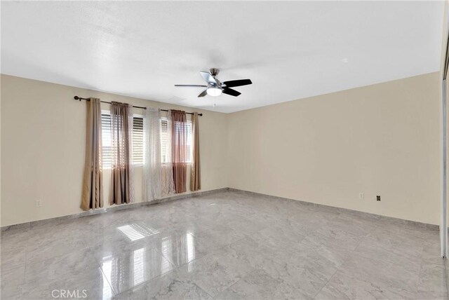 11727 Lamont Ct, Oak Hills, CA 92344 - photo 31