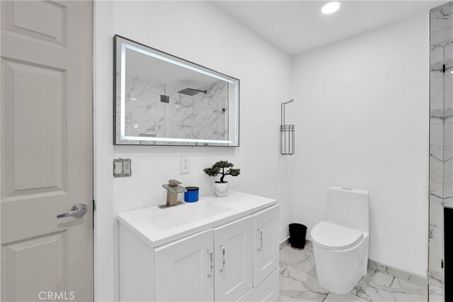 11727 Lamont Ct, Oak Hills, CA 92344 - photo 25