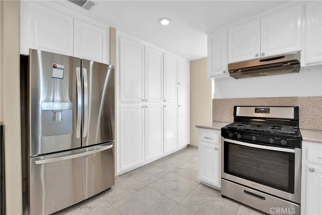 11727 Lamont Ct, Oak Hills, CA 92344 - photo 14