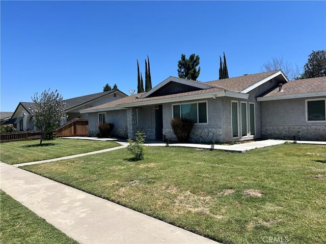 1160 N Laspina St, Tulare, CA 93274 - photo 2