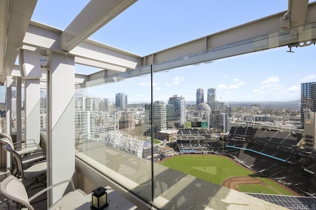 165 6th Ave Unit 2504, San Diego, CA 92101 - balcony featuring a city view and an area to practice putting