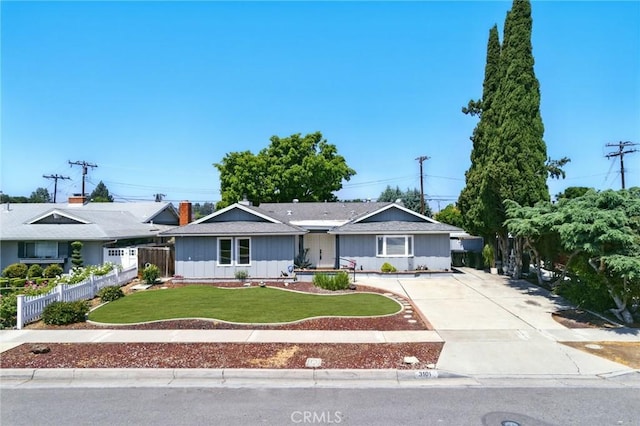 3101 Maple Ave, Fullerton, CA 92835 - single story home with driveway and board and batten siding