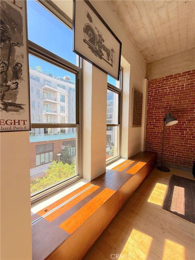 207 Broadway E Unit 302, Long Beach, CA 90802 - view of unfurnished sunroom