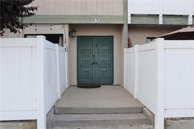 8341 De Soto Ave Unit 10, Canoga Park, CA 91304 - property entrance