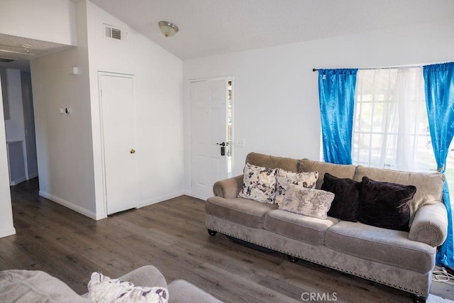 575 Prairie Way, Perris, CA 92571 - living room with wood finished floors and vaulted ceiling