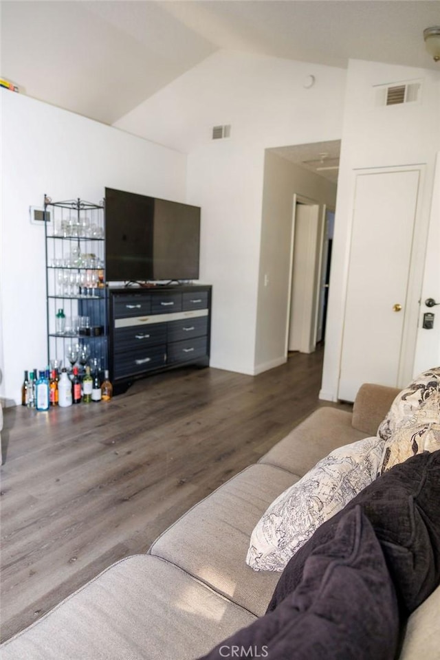 575 Prairie Way, Perris, CA 92571 - living area featuring vaulted ceiling and wood finished floors