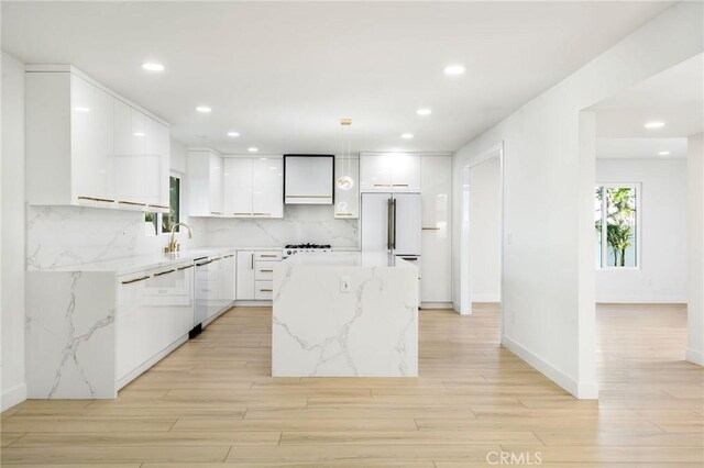 3195 Chadney Dr, Glendale, CA 91206 - photo 9