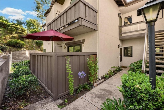 22709 Lakeway Dr Unit 493, Diamond Bar, CA 91765 - view of side of property with stucco siding and a balcony