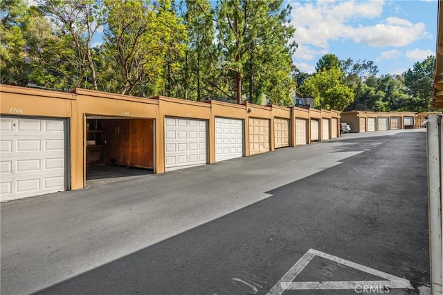 22709 Lakeway Dr Unit 493, Diamond Bar, CA 91765 - view of garage