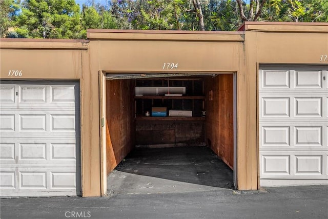 22709 Lakeway Dr Unit 493, Diamond Bar, CA 91765 - view of garage