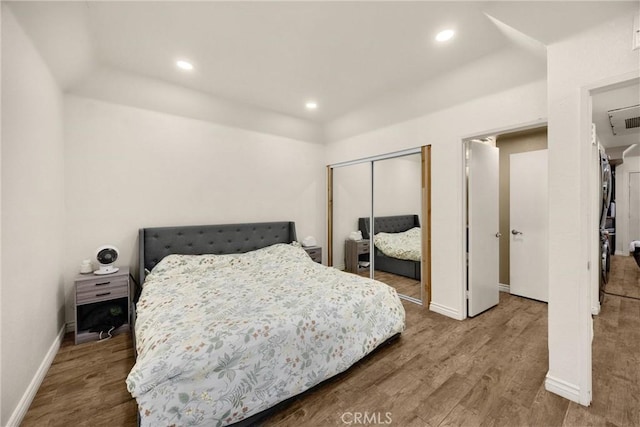 22709 Lakeway Dr Unit 493, Diamond Bar, CA 91765 - bedroom featuring wood finished floors, a closet, and recessed lighting