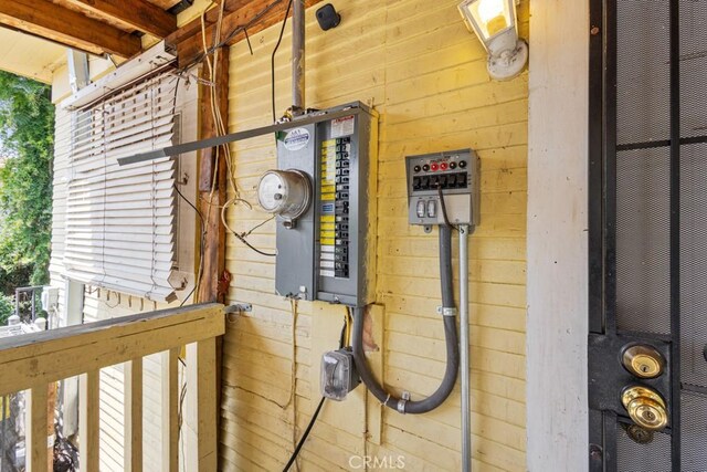 1085 N Arrowhead Ave, San Bernardino, CA 92410 - view of utilities