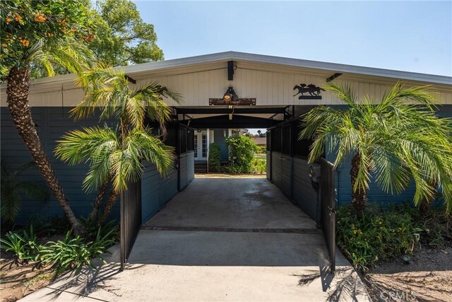 530 Bradbury Rd, Monrovia, CA 91016 - exterior space with a carport and driveway