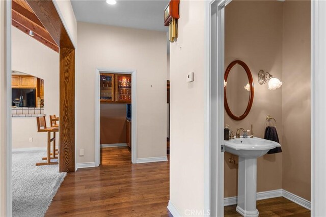 530 Bradbury Rd, Monrovia, CA 91016 - bathroom with wood finished floors and recessed lighting