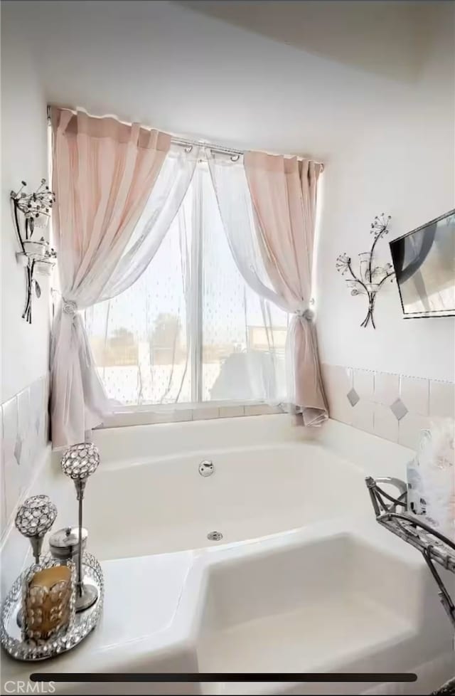 70138 Sullivan Rd Unit 29, Palms, CA 92277 - full bath with a bath