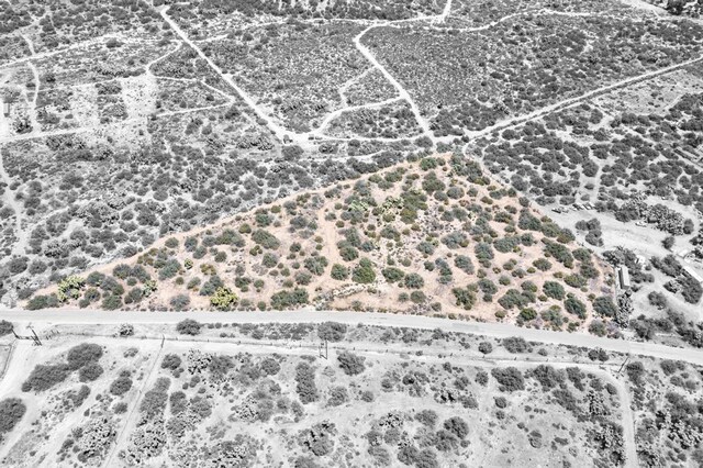 5062 Oil Well Rd, Phelan, CA 92371 - photo 9