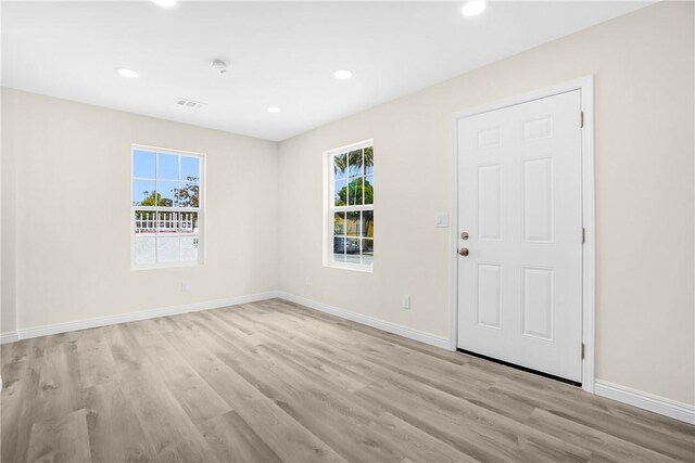 339 E 8th St, Azusa, CA 91702 - entrance foyer featuring light wood-style flooring and recessed lighting