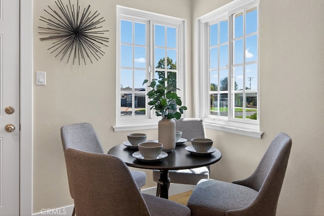 1303 E Monroe Ave, Orange, CA 92867 - view of dining room