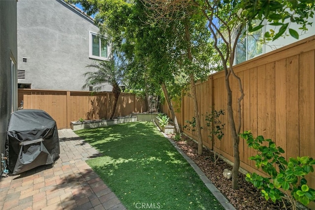 10 Cumberland Ln, Aliso Viejo, CA 92656 - fenced backyard featuring a patio