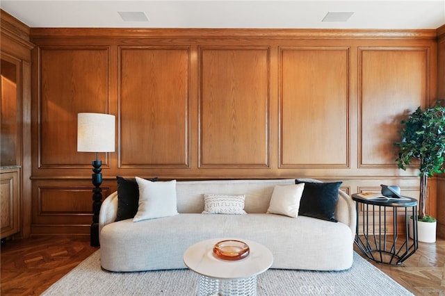 10490 Wilshire Blvd Unit 2704, Los Angeles, CA 90024 - living area featuring a decorative wall