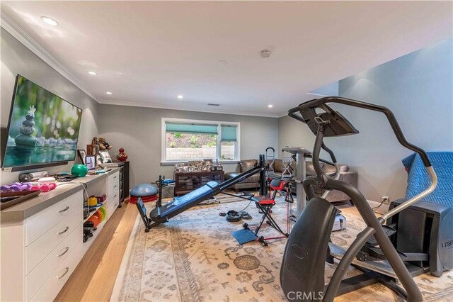 1525 Ramona Dr, Camarillo, CA 93010 - workout area featuring light wood finished floors, recessed lighting, and ornamental molding