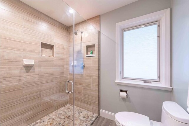 1525 Ramona Dr, Camarillo, CA 93010 - bathroom featuring toilet and a stall shower