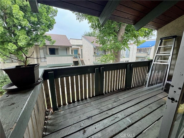 8601 International Ave Unit 271, Canoga Park, CA 91304 - deck featuring a residential view