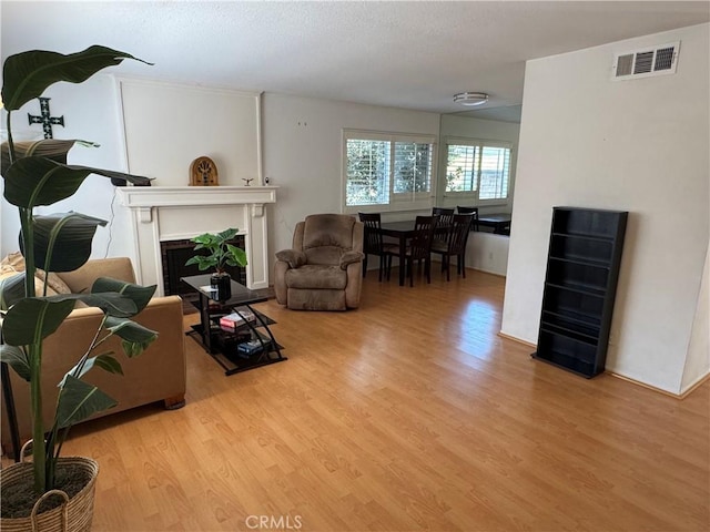 2902 Parkwood Ct, Fullerton, CA 92835 - photo 3