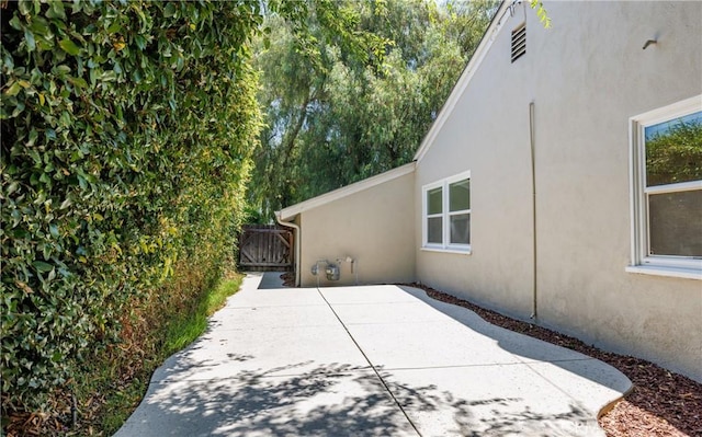 7441 Sylvia Ave, Reseda, CA 91335 - view of patio