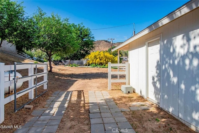 40505 90th St W, Palmdale, CA 93551 - view of yard