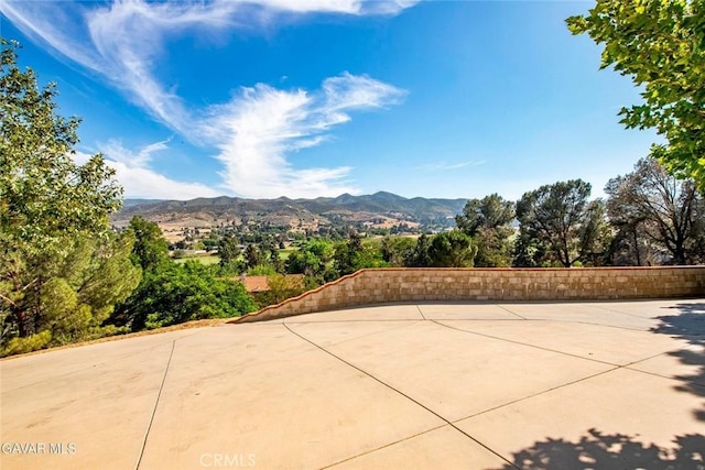 40505 90th St W, Palmdale, CA 93551 - view of patio / terrace featuring a mountain view