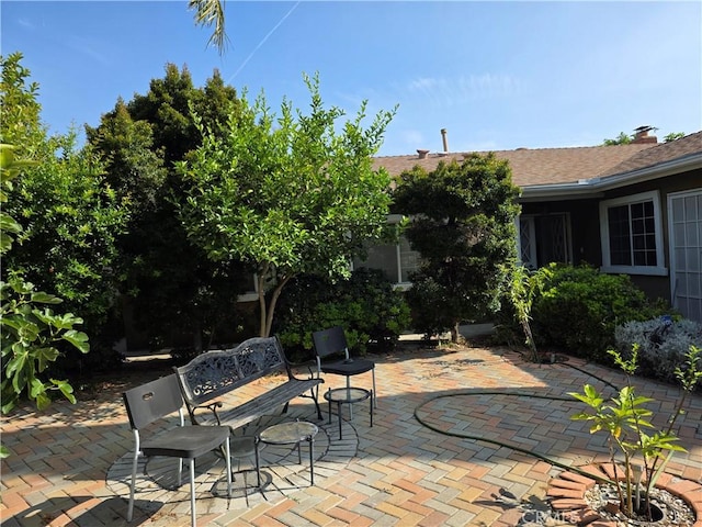 15901 Lassen St, North Hills, CA 91343 - view of patio / terrace