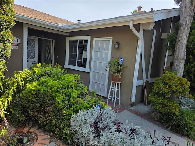 15901 Lassen St, North Hills, CA 91343 - view of exterior entry featuring stucco siding