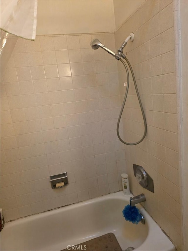 15901 Lassen St, North Hills, CA 91343 - bathroom with bathtub / shower combination