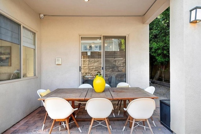 18330 Hanan Ct, Tarzana, CA 91356 - view of patio