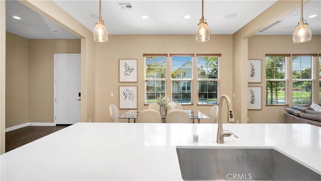 126 Luneta Ln, Rancho Mission Viejo, CA 92694 - kitchen featuring open floor plan, dark wood-style floors, recessed lighting, and pendant lighting