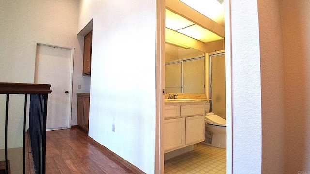 5312 Caminito Cachorro, San Diego, CA 92105 - corridor with dark flooring
