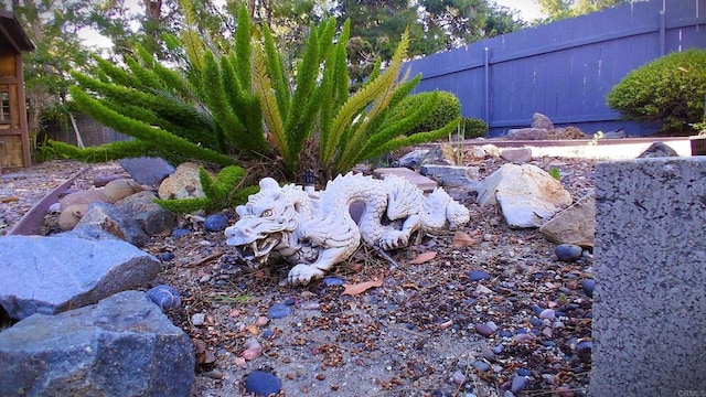 5312 Caminito Cachorro, San Diego, CA 92105 - view of yard