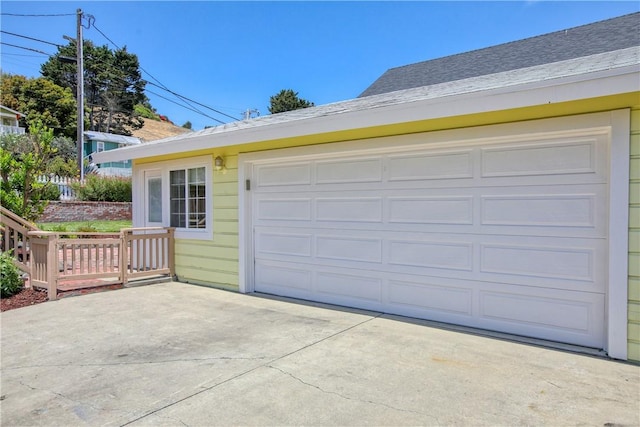 128 N Mason St, Arroyo Grande, CA 93420 - garage featuring concrete driveway