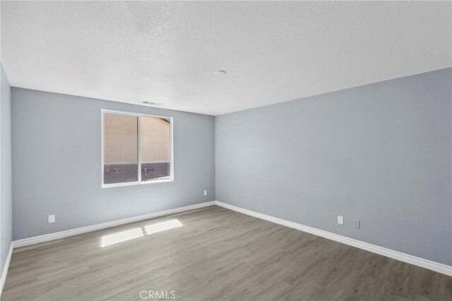 1541 Cheshire Dr, Perris, CA 92571 - photo 27