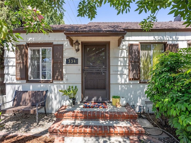 334 N Lomita St, Burbank, CA 91506 - property entrance
