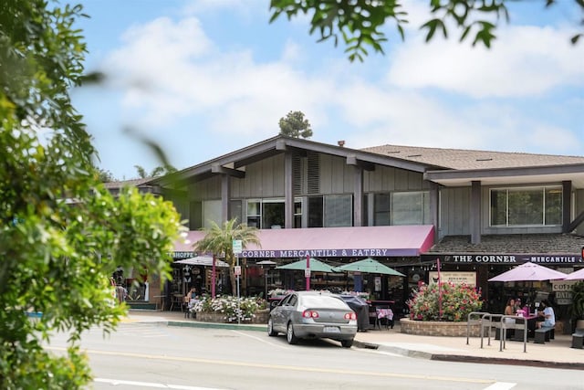 8031 La Jolla Shores Dr, La Jolla, CA 92037 - view of commercial location with uncovered parking