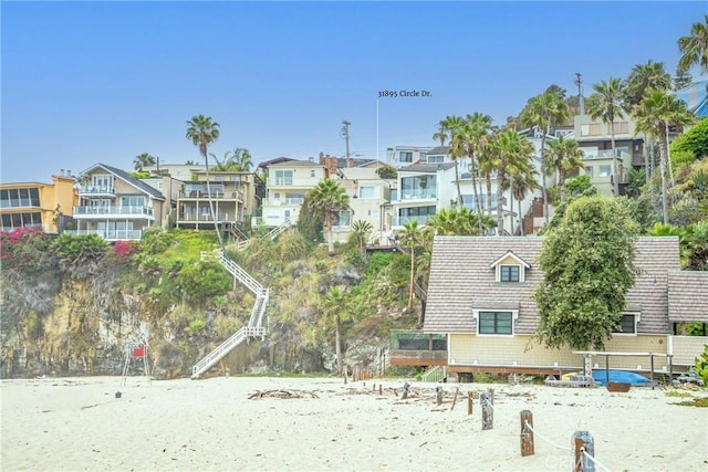 31895 Circle Dr, Laguna Beach, CA 92651 - view of community featuring a residential view