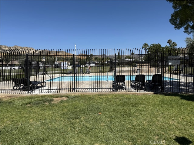 27545 Jasper Way, Castaic, CA 91384 - view of community pool
