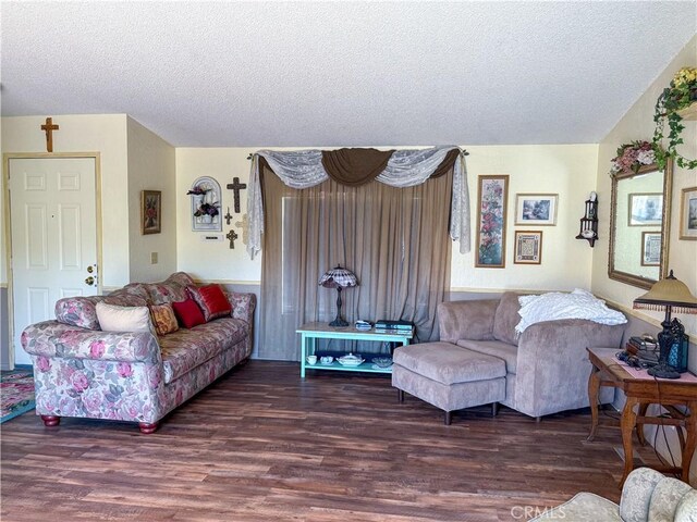 27545 Jasper Way, Castaic, CA 91384 - living area featuring a textured ceiling and wood finished floors