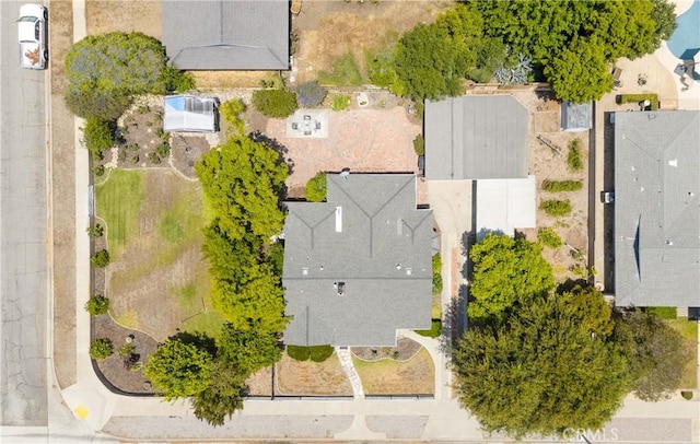695 W 13th St, Upland, CA 91786 - drone / aerial view