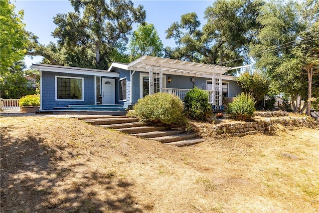 4955 Arizona Ave, Atascadero, CA 93422 - ranch-style home with a pergola