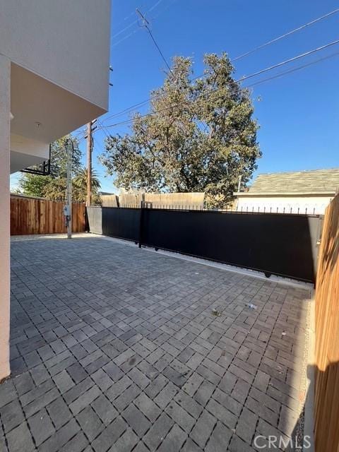 1217 E 22nd St, Los Angeles, CA 90011 - view of patio / terrace